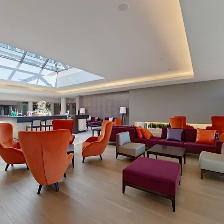 Ramada By Wyndham Parc Boekarest