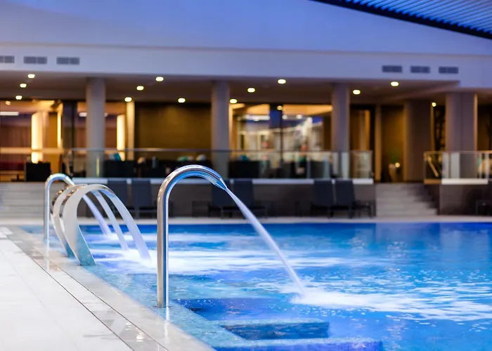 Hotell Ramada By Wyndham Parc Bukarest