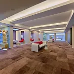Szálloda Ramada By Wyndham Parc 4*