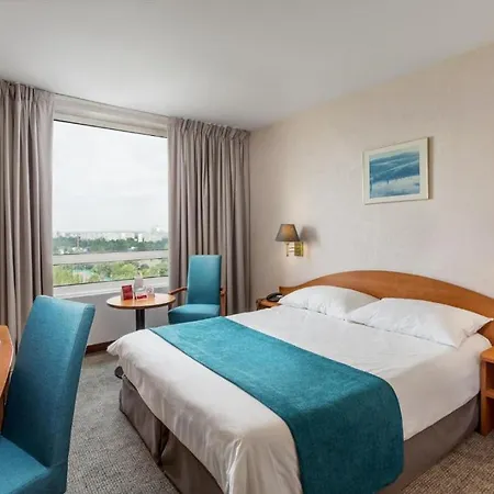 Ramada By Wyndham Parc Bucarest