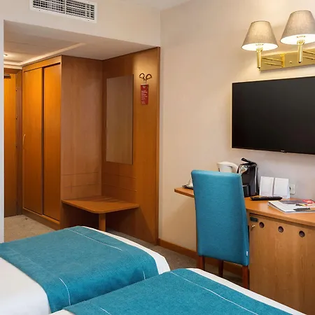 Ramada By Wyndham Parc
