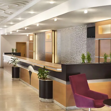 Ramada By Wyndham Parc 4* Bucarest