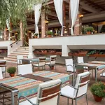 Ramada By Wyndham Parc Hotel Boekarest