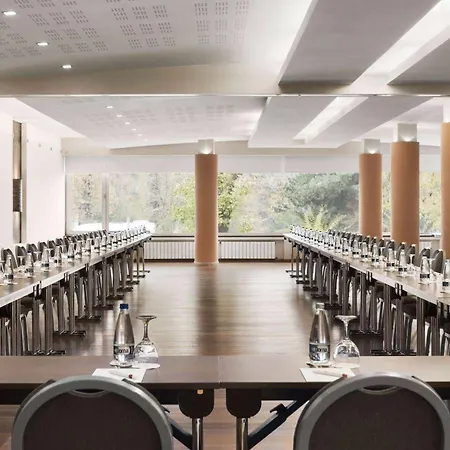 Szálloda Ramada By Wyndham Parc Bukarest