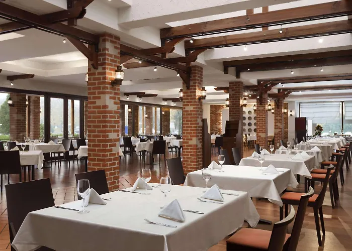 酒店 Ramada By Wyndham Parc