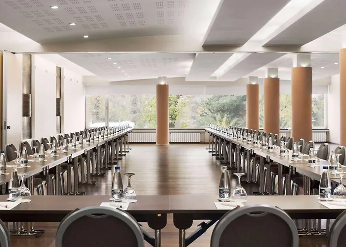 Hotel Ramada By Wyndham Parc Bucarest