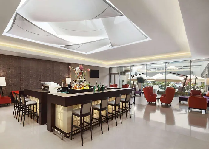 Hotel Ramada By Wyndham Parc