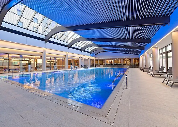 Ramada By Wyndham Parc