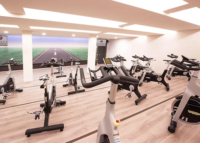 Ramada By Wyndham Parc Hotell 4*