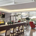 Ramada By Wyndham Parc 4*